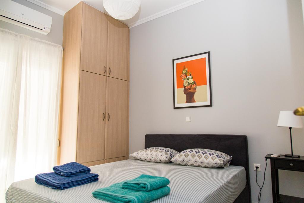 אתונה Gazi Area Close To Subway מראה חיצוני תמונה